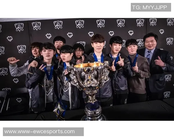 电竞新闻深入解析IG战队的DOTA2比赛经验与策略揭秘